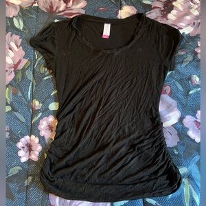 NOBO No Boundaries black scoop neck top with ruching on the side.